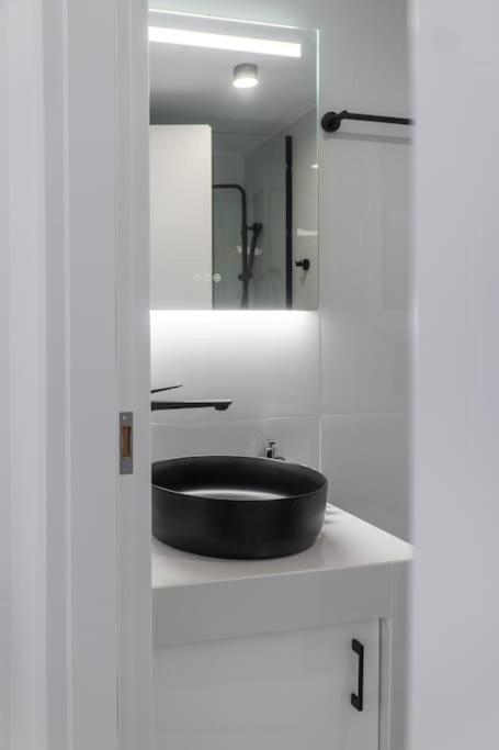 Syntagma Square, 60Sqm Platinum Suite Athènes Extérieur photo